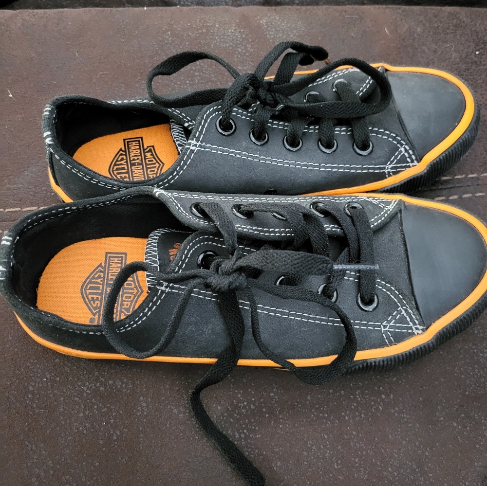 HARLEY DAVIDSON  Size 7